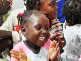 girlclapping